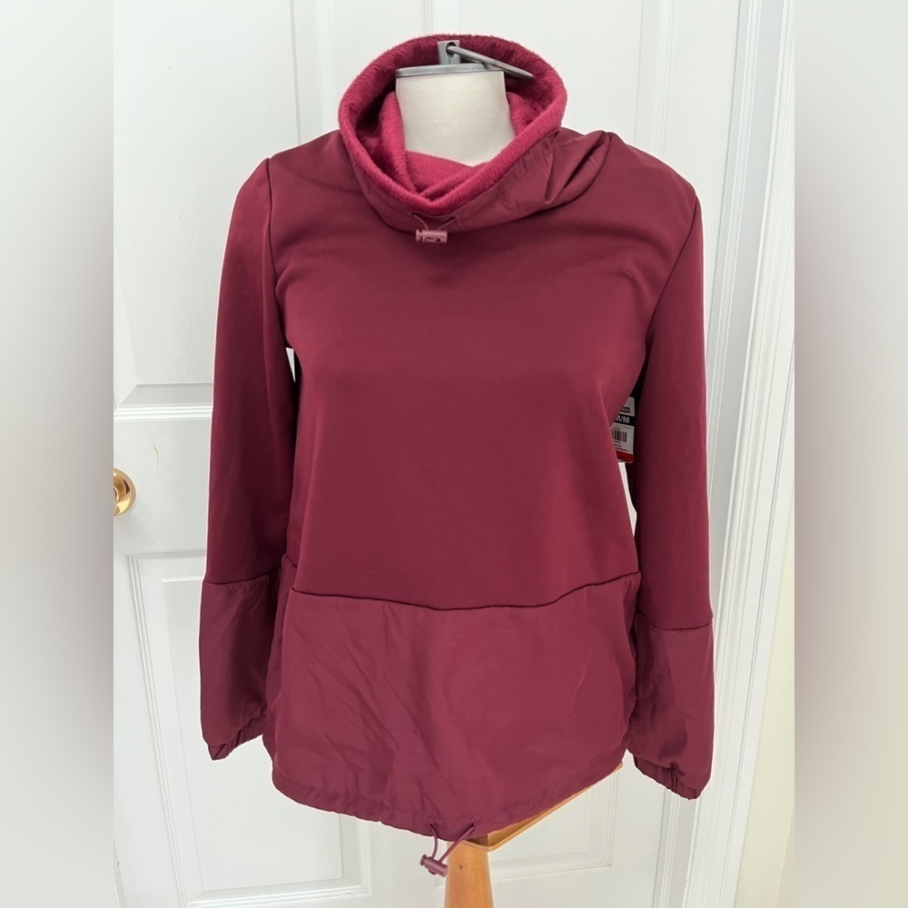 NWT Acx active from Giant Tiger sweatshirt with warm lining size medium